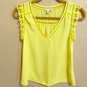 Gianni Bini Blouse